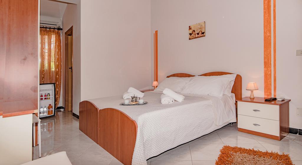 Kamarina Land Bed & Breakfast Santa Croce Camerina Luaran gambar